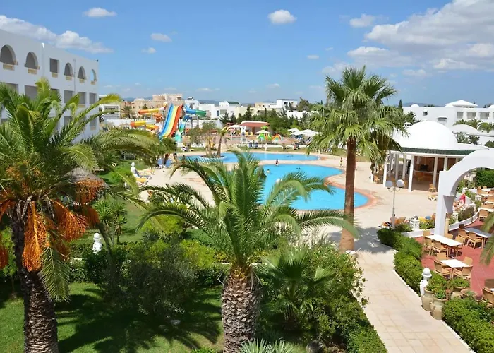 Zodiac Hotel & Aqua Park
