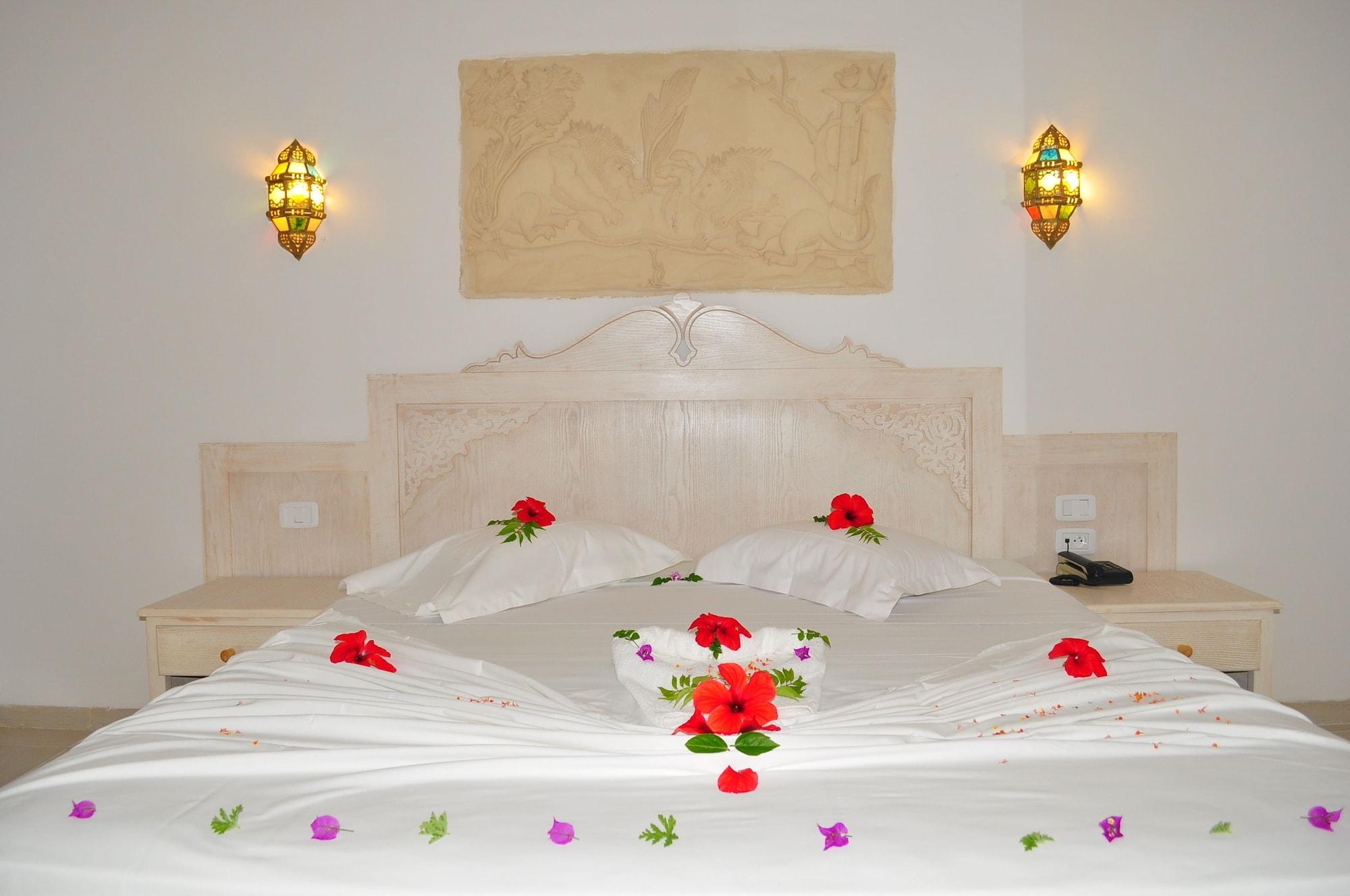Hotel Zodiac & Aqua Park 4*
