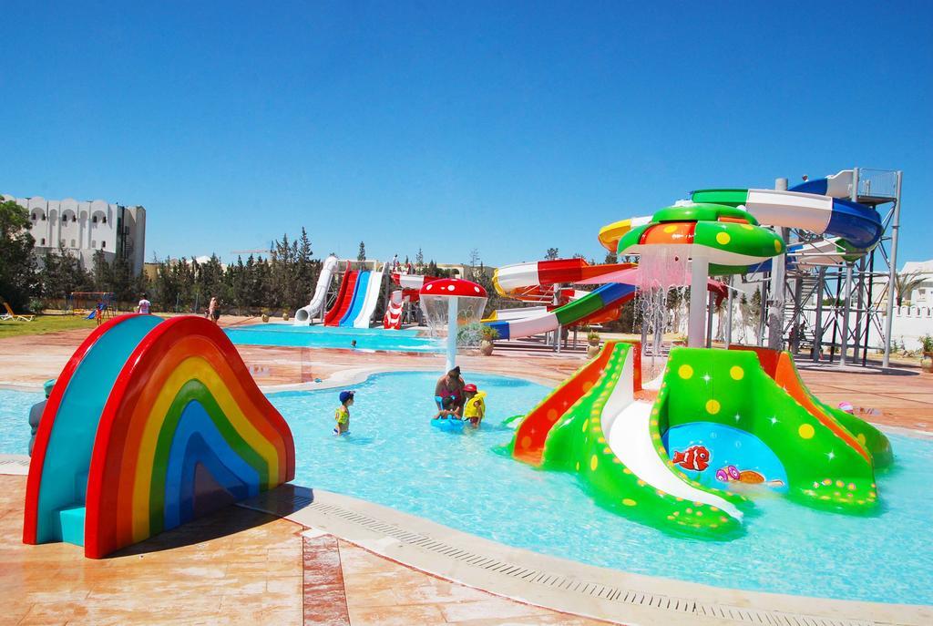Zodiac & Aqua Park 4* Hammamet